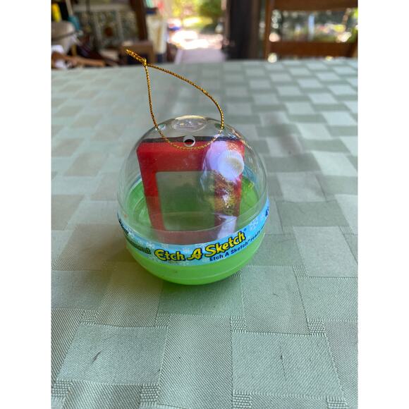 VTG Mini Etch A Sketch Holiday Ornament Unopened 2005 Ohio Art Co. NIP - Picture 2 of 11